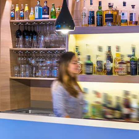 ibis Styles Strasbourg Avenue du Rhin-2
